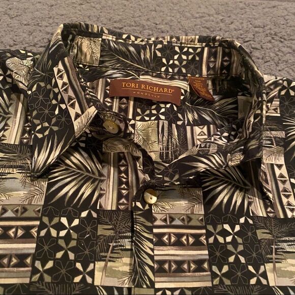 Tori Richard Hawaiian Shirt - Picture 5 of 10